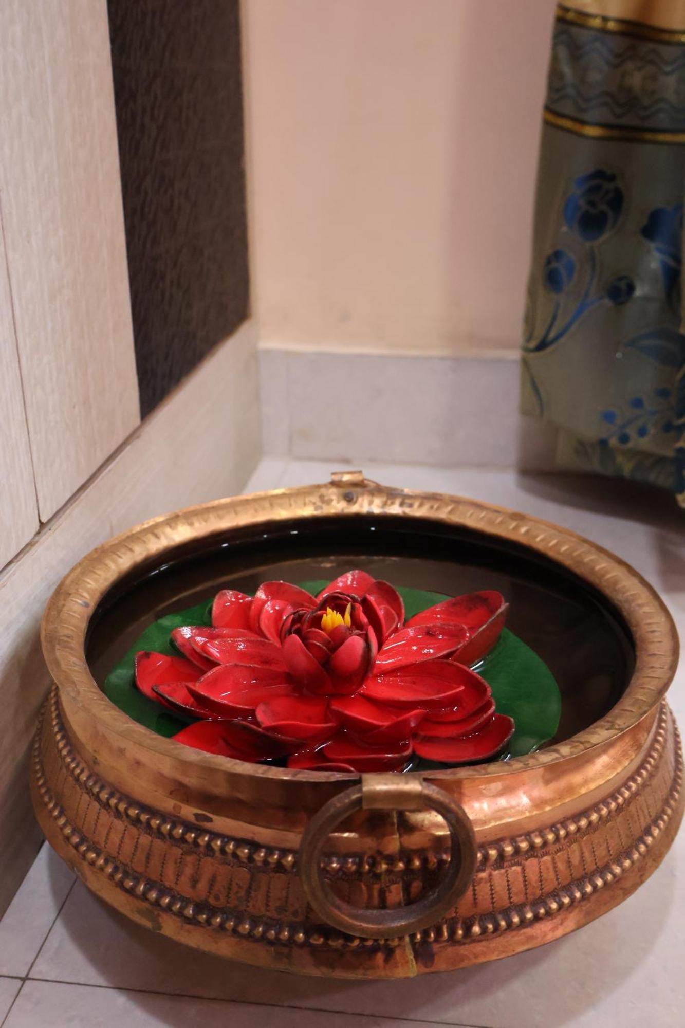 Ringji Palace Kakarvitta Bagian luar foto